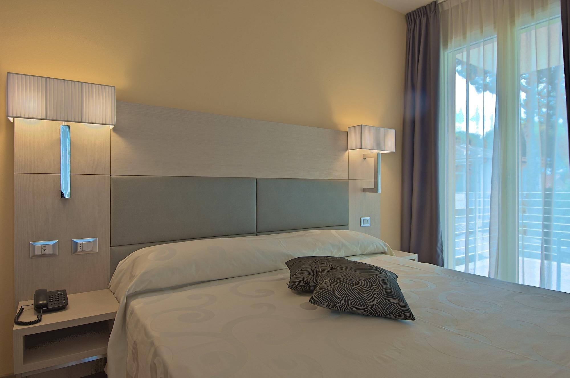 Zen Hotel Versilia Marina di Pietrasanta Exterior foto