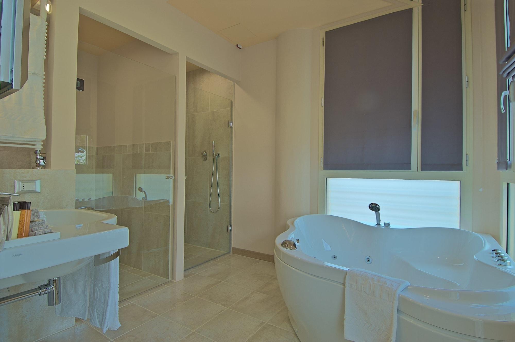 Zen Hotel Versilia Marina di Pietrasanta Exterior foto